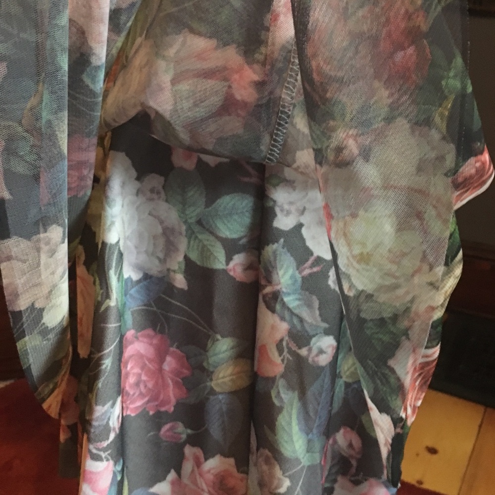 Floral Mini Skirt - Picture 3 of 4